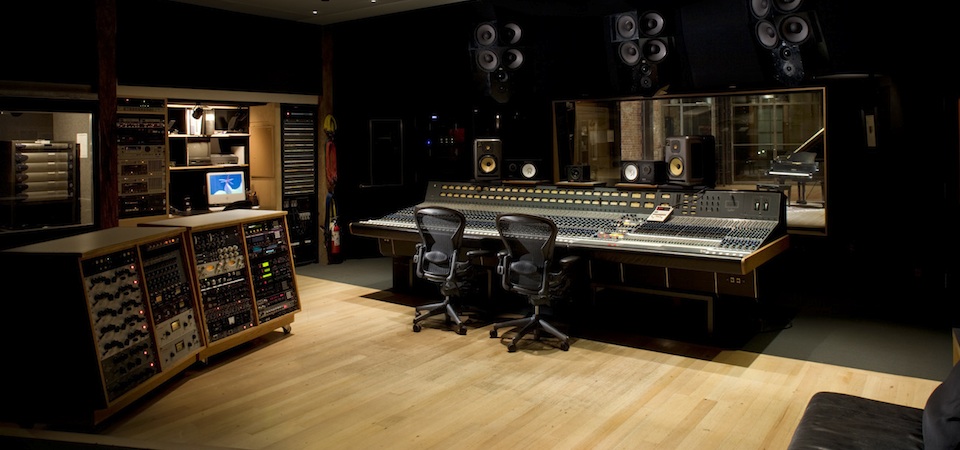 WarehouseControlRoom