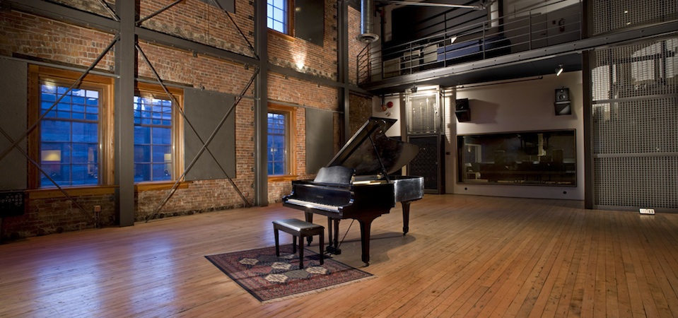 WarehouseStudio-empty